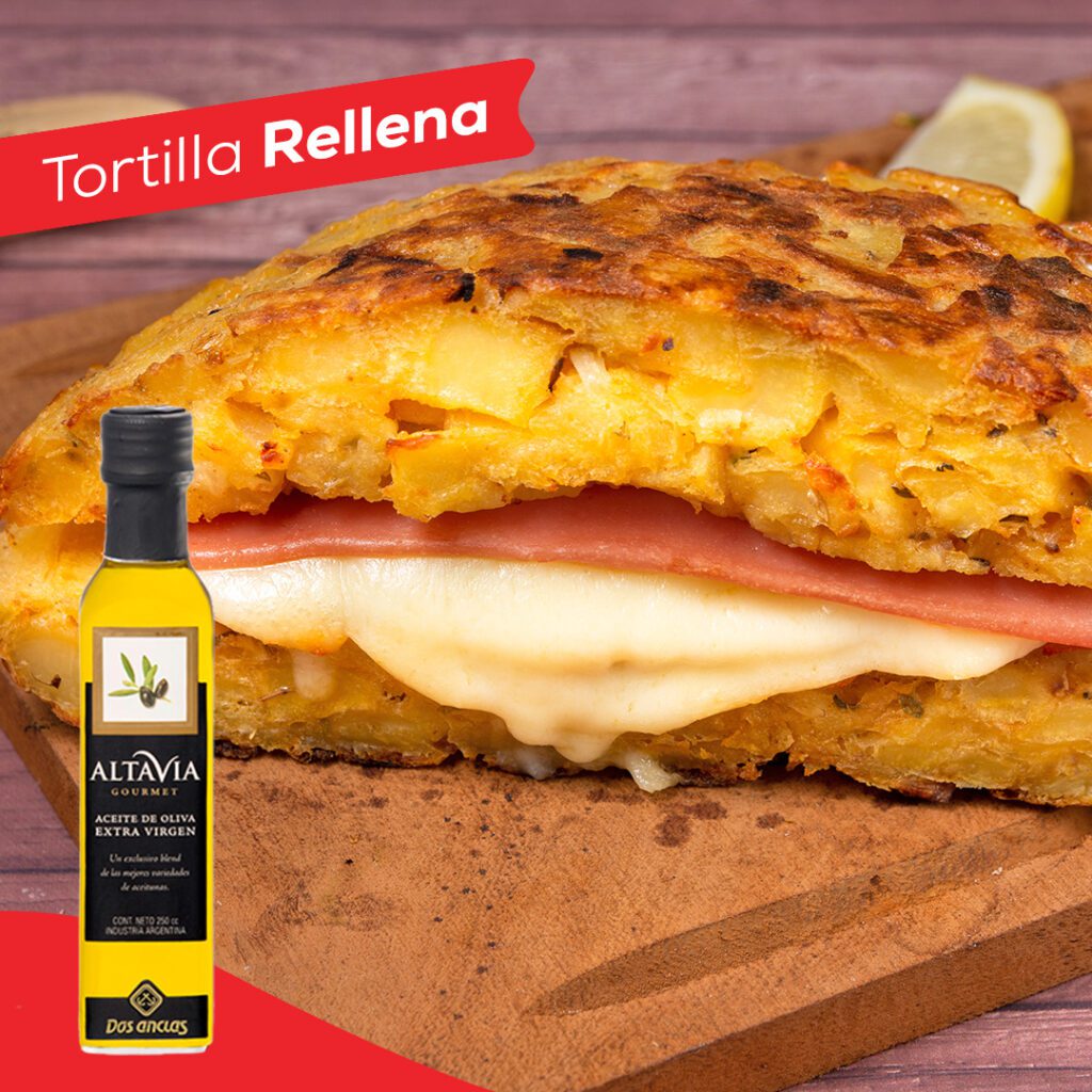 Tortilla rellena con jamón y queso